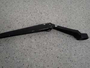 HYUNDAI MATRIX 01- RAMIE WYCIERACZKI PRZEDNIE LEWE 5/6 MINIATURA