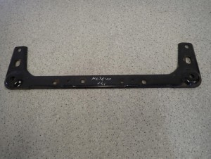 NISSAN NOTE E11 06- BELKA PRZÓD POD SANKI POMOCNICZA 4/4 MINIATURA