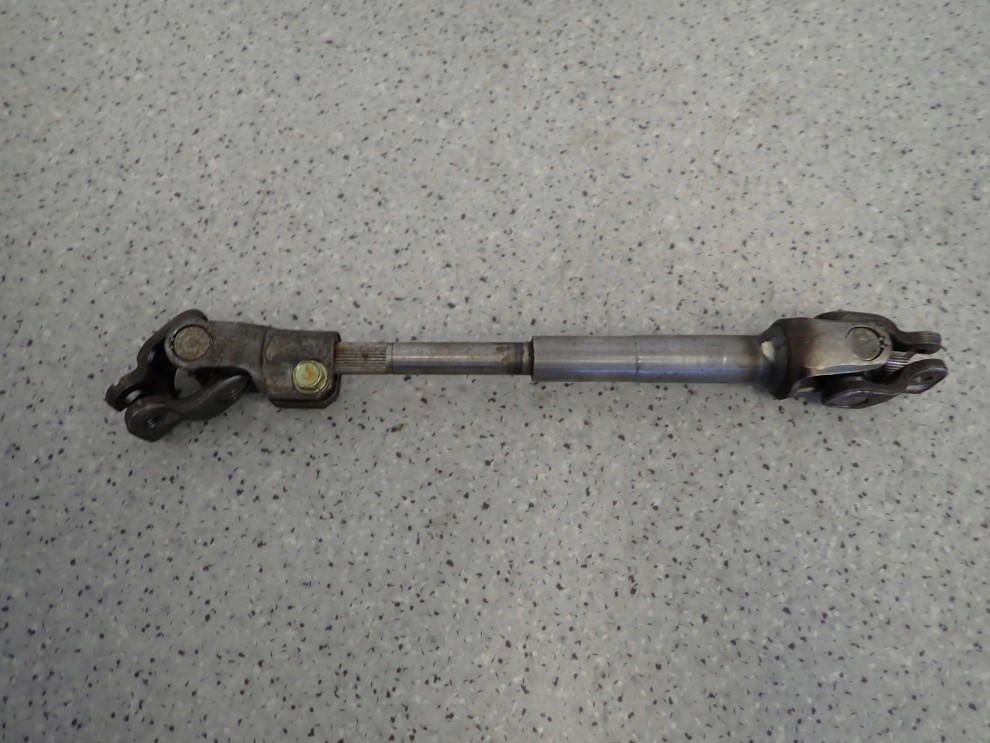 SUZUKI IGNIS 00-03 KRZYŻAK KOLUMNY KIEROWNICZEJ 2/3