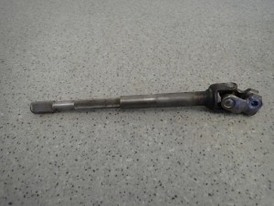 SUZUKI SX4 JP 06- KRZYŻAK KOLUMNY KIEROWNICZEJ 2/3 MINIATURA