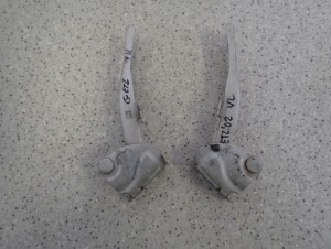 HYUNDAI GETZ 02 -ZAWIASY MASKI KOMPLET