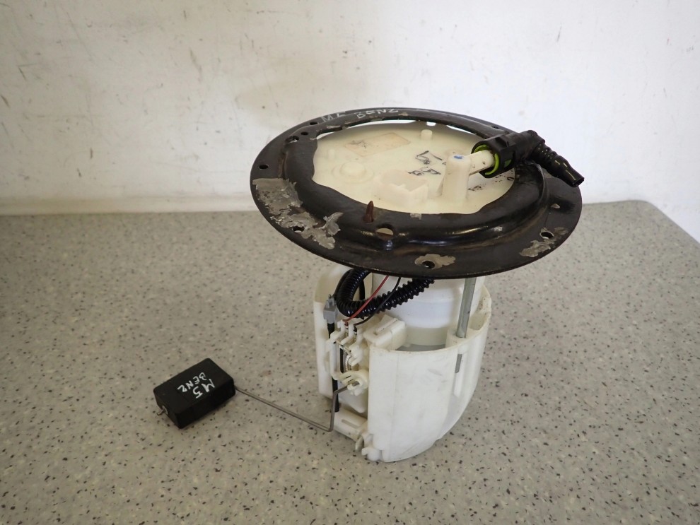 MAZDA 5 2.0i 05-10 POMPA PALIWA PŁYWAK 4/6