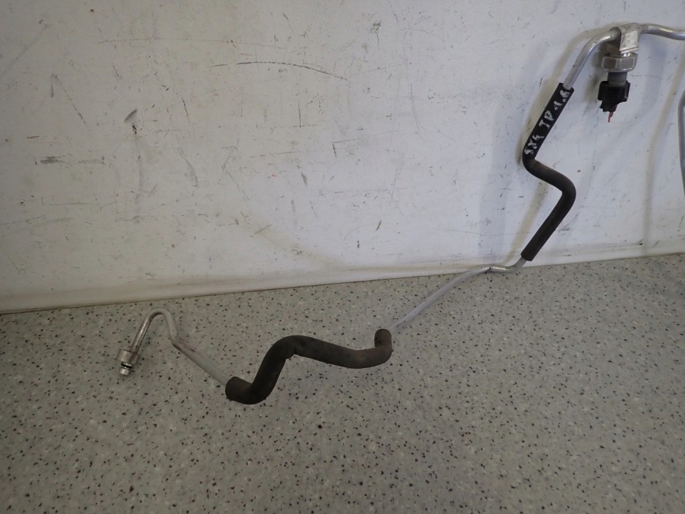 SUZUKI SX4 JS 06- 1.5 1.6 BENZYNA PRZEWÓD KLIMATYZACJI CIENKI DŁUGI 4/9