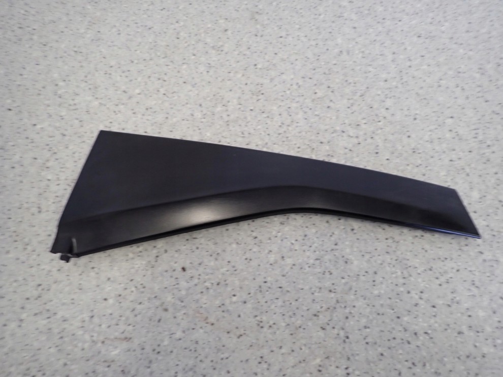 HONDA JAZZ 02-07 LISTWA RAMKI DRZWI PION TYLNA PRAWA 2/6