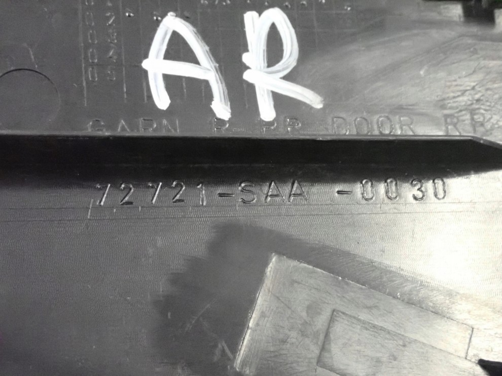 HONDA JAZZ 02-07 LISTWA RAMKI DRZWI PION TYLNA PRAWA 6/6