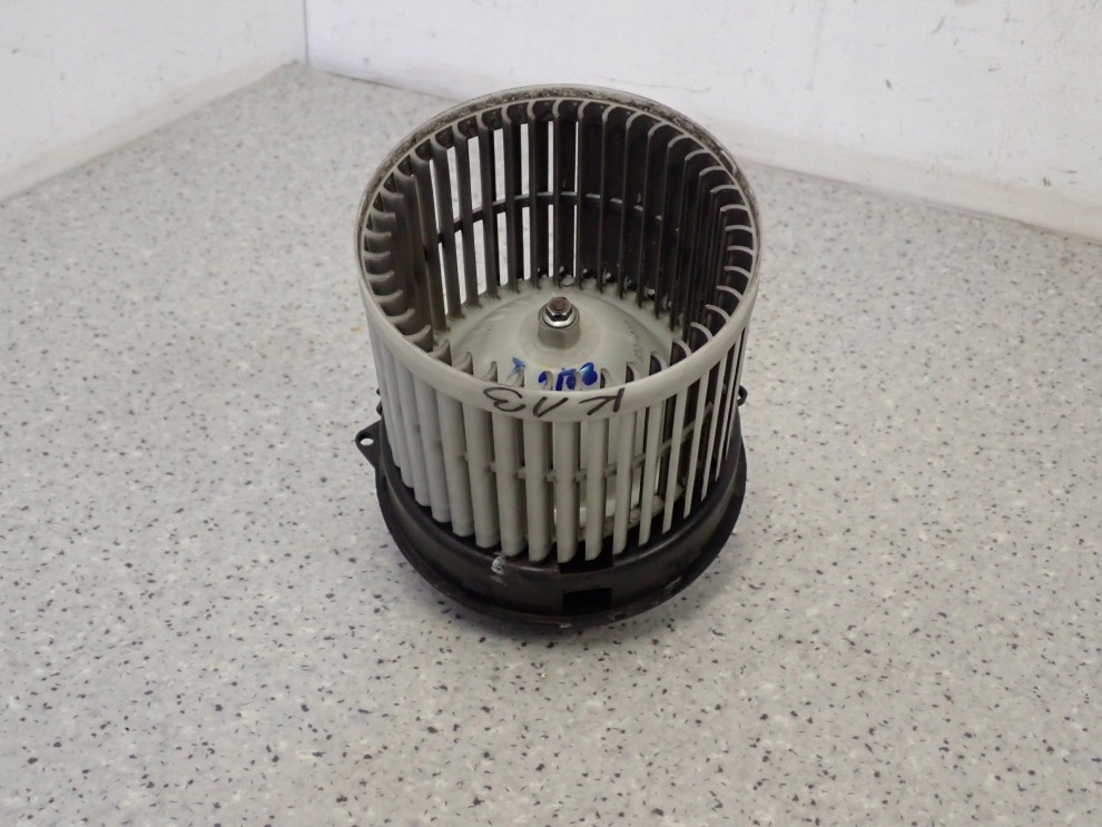 NISSAN MICRA K13 1.2i 10- WENTYLATOR NAGRZEWNICY DMUCHAWA 6/7