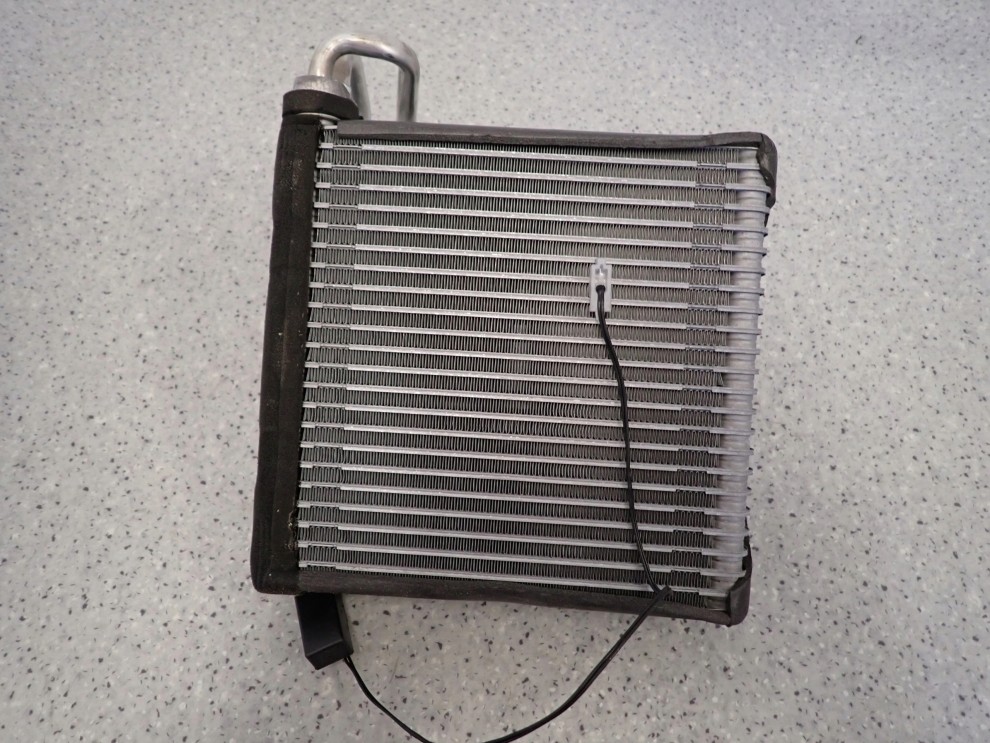 NISSAN MICRA K13 10- PAROWNIK KLIMATYZACJI 4/12