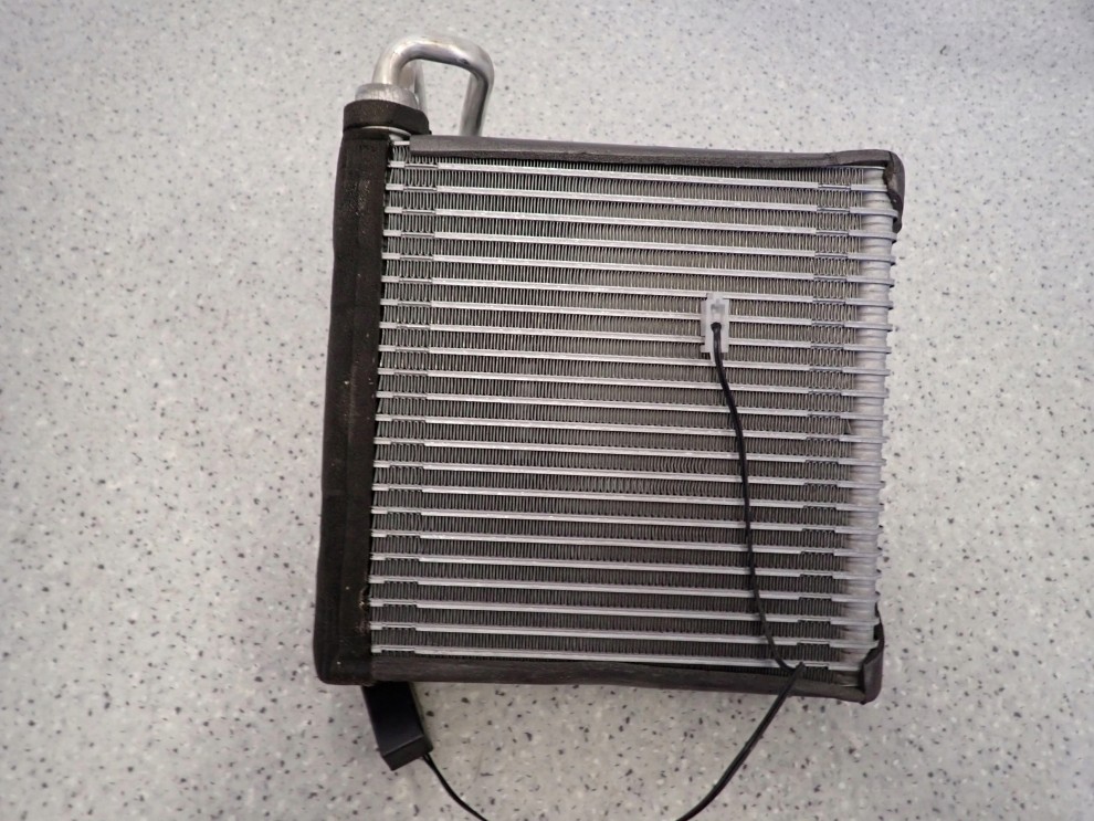 NISSAN MICRA K13 10- PAROWNIK KLIMATYZACJI 6/12