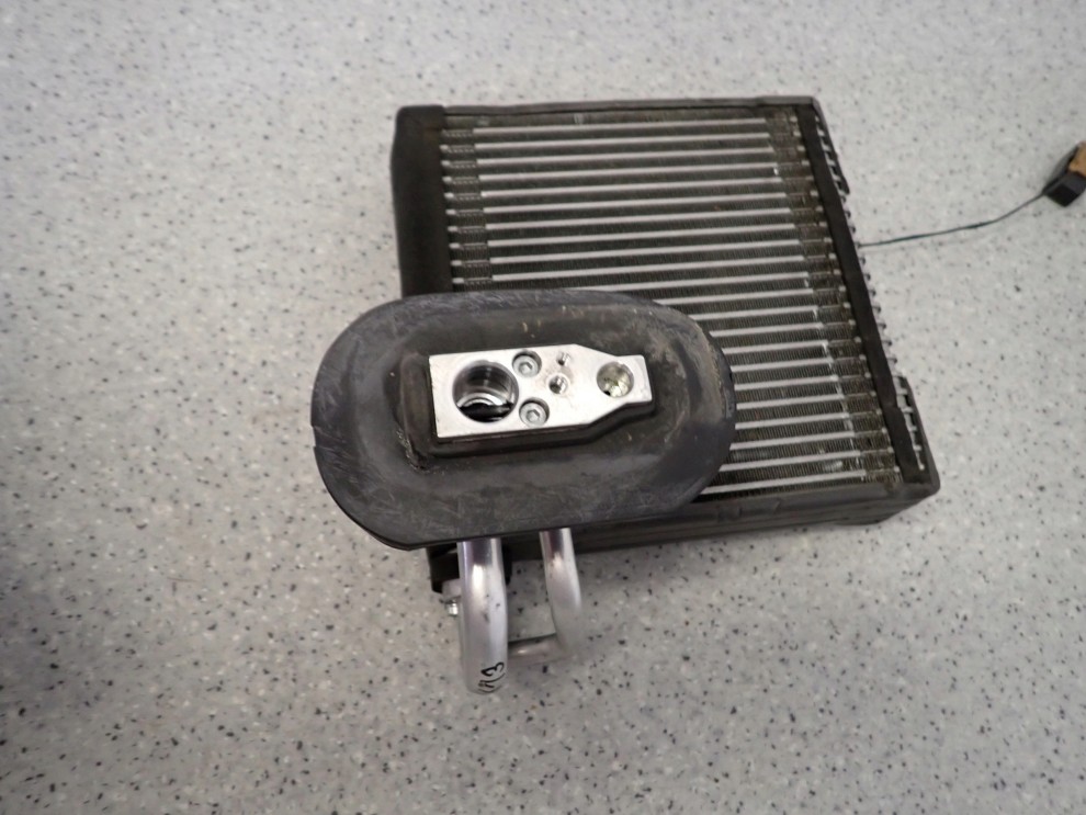 NISSAN MICRA K13 10- PAROWNIK KLIMATYZACJI 11/12