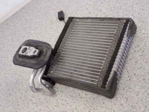 NISSAN MICRA K13 10- PAROWNIK KLIMATYZACJI 3/12 MINIATURA