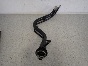 SUZUKI SWIFT MK7 10- RURA WLEWU PALIWA DIESEL 6/6 MINIATURA