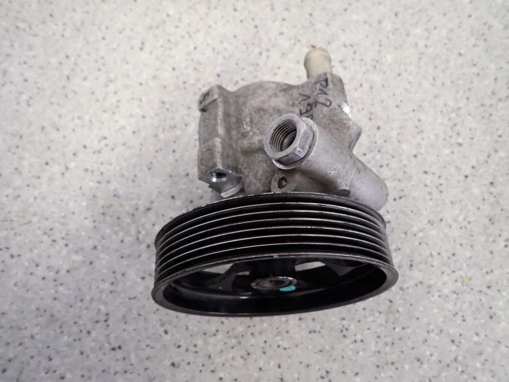 NISSAN PRIMERA P12 1.9DCI 02- POMPA WSPOMAGANIA 5/6