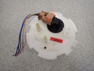 CHEVROLET AVEO T250 07- POMPA PALIWA CZUJNIK PŁYWAK 5/7 MINIATURA