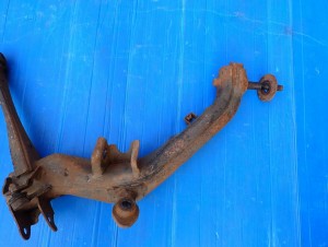 TOYOTA AVENSIS T25 03-07 WAHACZ TYLNY PRAWY WZDŁUŻNY 3/6 MINIATURA