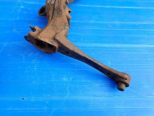 TOYOTA AVENSIS T25 03-07 WAHACZ TYLNY PRAWY WZDŁUŻNY 5/6 MINIATURA