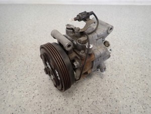 SUZUKI SX4 06-13 1.6i KOMPRESOR KLIMATYZACJI SUZUKI 95201-63JA1