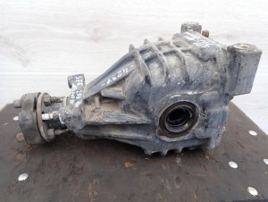 HYUNDAI SANTA FE I 2.0d 01-05 GŁÓWKA MOSTU DYFER TYLNY 7/10 MINIATURA