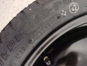 TOYOTA MITSUBISHI KOŁO DOJAZDOWE DOJAZDÓWKA 16 125/70 5x100 ORYGINAŁ 8/12 MINIATURA