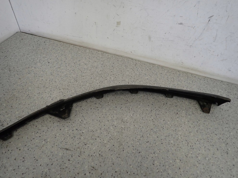 TOYOTA AVENSIS T25 02- LISTWA ZDERZAKA PRZEDNIA LEWA 11/12