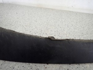 TOYOTA AVENSIS T25 02- LISTWA ZDERZAKA PRZEDNIA LEWA 6/12 MINIATURA