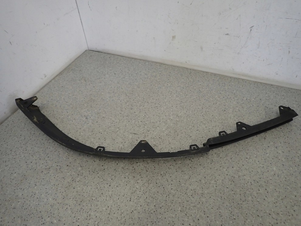 TOYOTA AVENSIS T25 02- LISTWA ZDERZAKA PRZEDNIA PRAWA 10/12