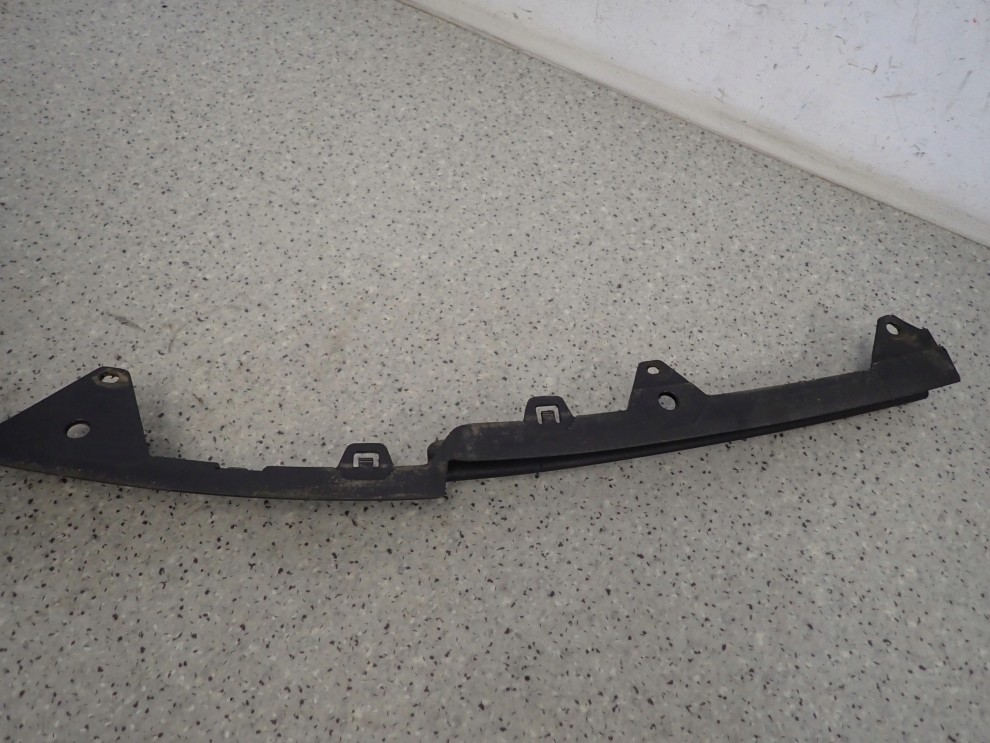 TOYOTA AVENSIS T25 02- LISTWA ZDERZAKA PRZEDNIA PRAWA 11/12