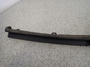 TOYOTA AVENSIS T25 02- LISTWA ZDERZAKA PRZEDNIA PRAWA 6/12 MINIATURA