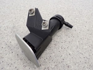 TOYOTA AVENSIS T25 02- SPRYSKIWACZ LAMPY PRAWY 1C0