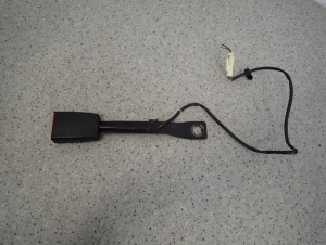 SUZUKI ALTO NISSAN PIXO 09- ZAPINKA PASA KIEROWCY PRZEDNIA LEWA 2/6 MINIATURA