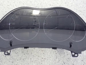 TOYOTA AVENSIS T25 03-05 2,2 D4D ZEGARY LICZNIK EUROPA 2/5 MINIATURA