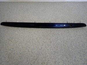 TOYOTA COROLLA E12 HB 02- LISTWA KLAPY TYLNEJ BLENDA