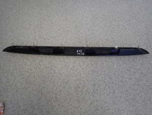 TOYOTA COROLLA E12 HB 02- LISTWA KLAPY TYLNEJ BLENDA 3/4 MINIATURA