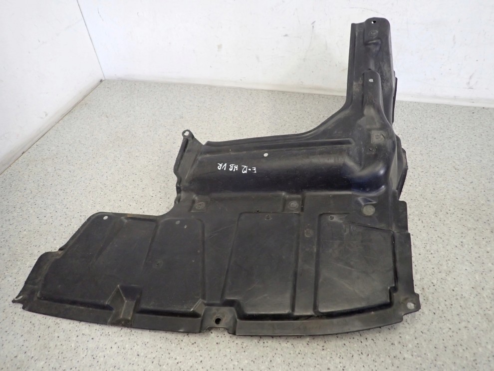 TOYOTA COROLLA E12 2.0 D4D 03- OSŁONA SILNIKA DOLNA PRAWA 3/4