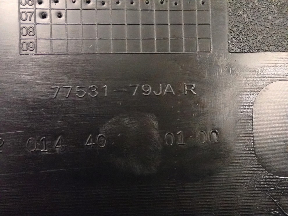 FIAT SEDICI 06-13 LISTWA DRZWI TYLNA PRAWA 12/12