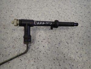 MITSUBISHI GRANDIS 2.0 DID 03-10 PRZEWÓD WYSPRZĘGLIKA