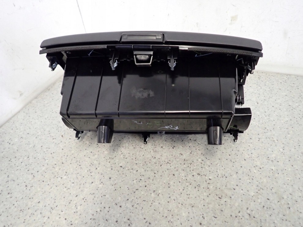 NISSAN MICRA K13 10- SCHOWEK PASAŻERA 5/6