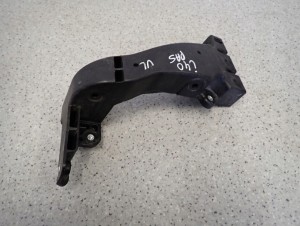 HYUNDAI i40 11-18 ŚLIZG MOCOWANIE REFLEKTORA OKULAR WSPORNIK PRZEDNI LEWY 3/5 MINIATURA