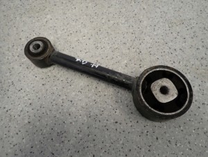 MITSUBISHI COLT 04-12 1.5 DIESEL PODUSZKA SILNIKA TYLNA