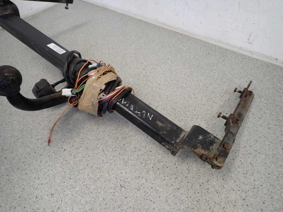 NISSAN NOTE E11 06-12 HAK HOLOWNICZY 3/8