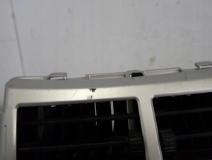 TOYOTA YARIS II 06-09 RADIO FABRYCZNE EUROPA 7/15 MINIATURA