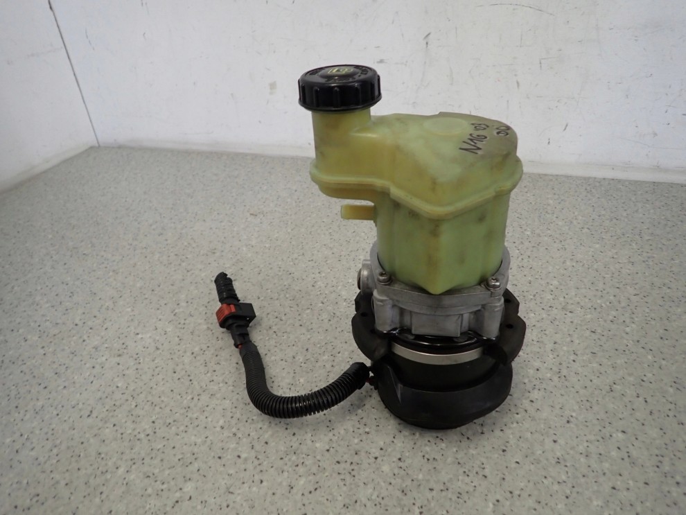 NISSAN ALMERA N16 1.5 DCI 03-06 POMPA WSPOMAGANIA ELEKTRYCZNA 4/6