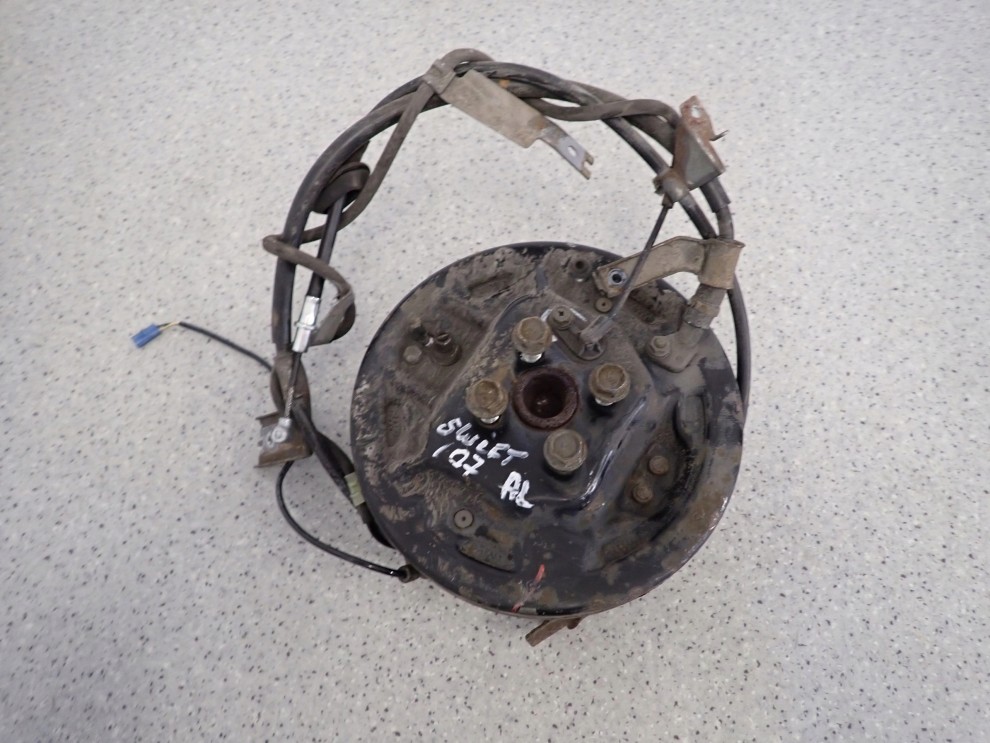 SUZUKI SWIFT TS 07-09 PIASTA BĘBEN HAMULCOWY TYLNY LEWY 6/8