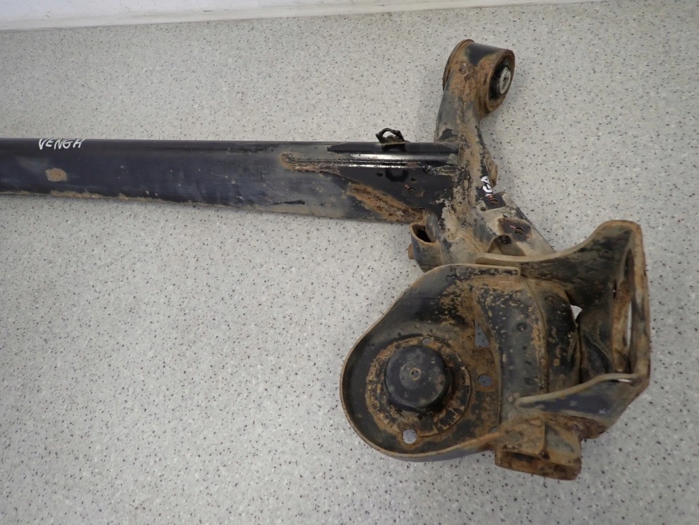 KIA VENGA HYUNDAI IX20 09- BELKA ZAWIESZENIA TYLNEGO 2/11