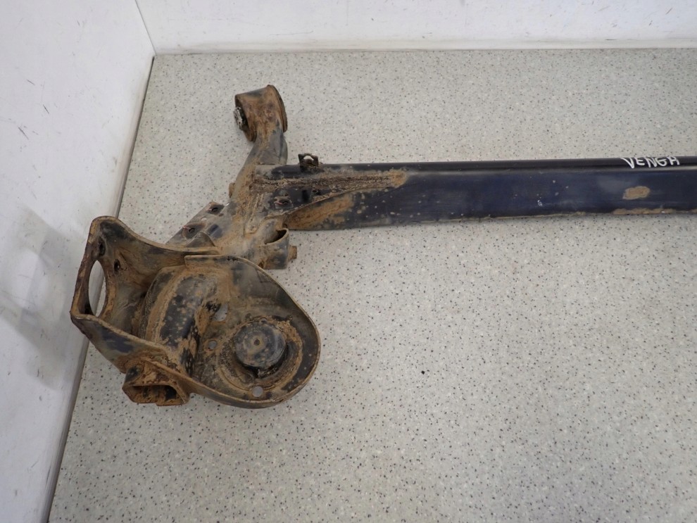 KIA VENGA HYUNDAI IX20 09- BELKA ZAWIESZENIA TYLNEGO 3/11