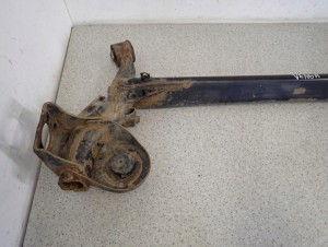 KIA VENGA HYUNDAI IX20 09- BELKA ZAWIESZENIA TYLNEGO 3/11 MINIATURA