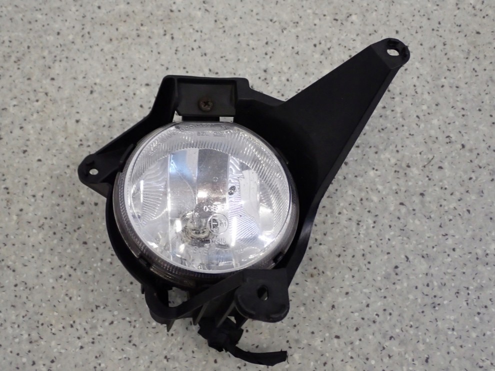 CHEVROLET ORLANDO 10- HALOGEN PRAWY MOCOWANIE 1/3