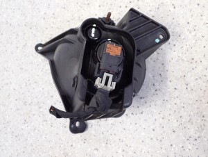 CHEVROLET ORLANDO 10- HALOGEN PRAWY MOCOWANIE 2/3 MINIATURA