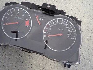 NISSAN NOTE E11 06-12 1.5 DCI LICZNIK ZEGARY BH13B 2/7 MINIATURA