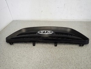 KIA CARENS III 06- ATRAPA GRILL KRATA WLOTU 4/6 MINIATURA