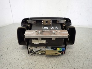 NISSAN MICRA K12 03-10 RADIO SCHOWEK 5/7 MINIATURA